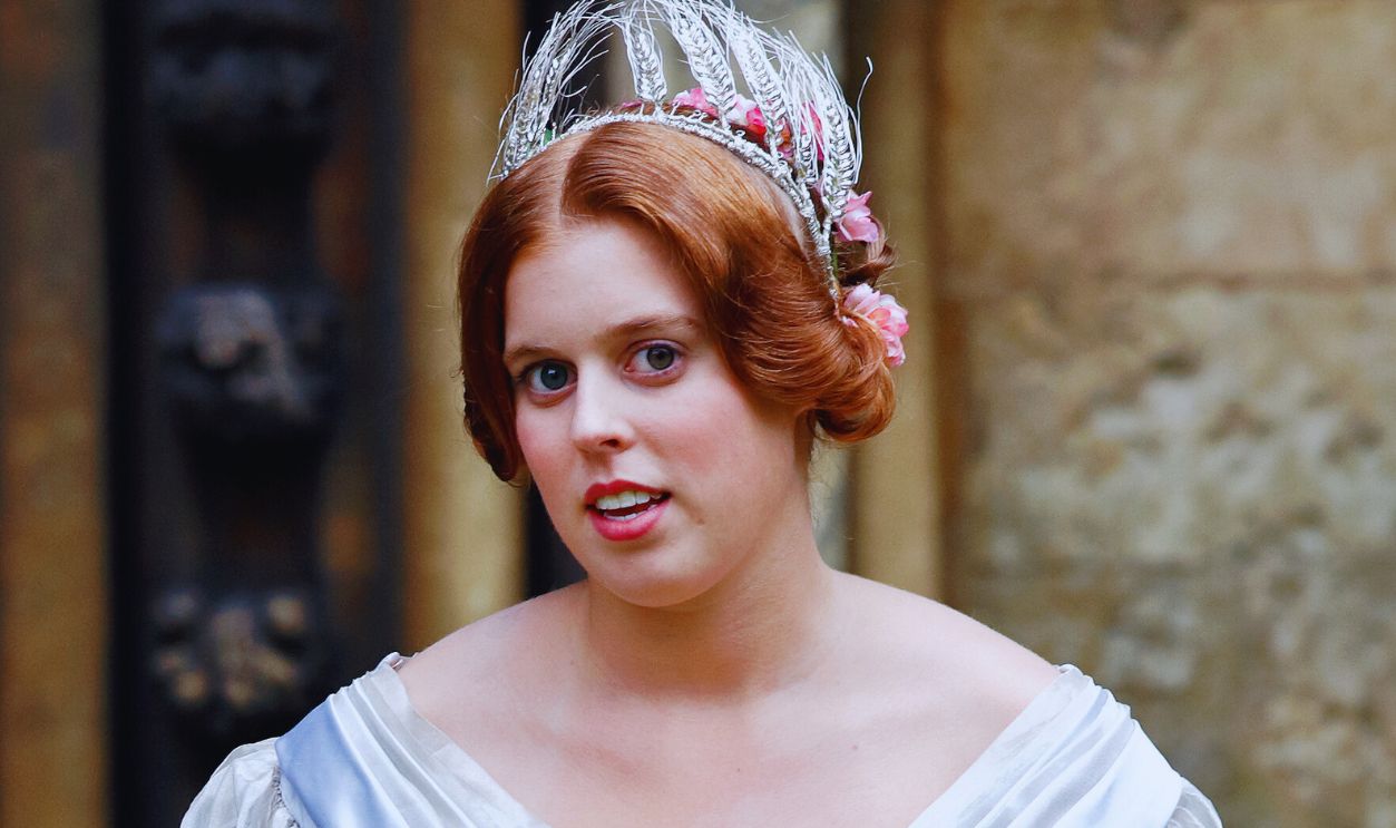 Gettyimages - 1256273826, Max Mumby - Archive LINCOLN, UNITED KINGDOM - SEPTEMBER 26: (EMBARGOED FOR PUBLICATION IN UK NEWSPAPERS UNTIL 24 HOURS AFTER CREATE DATE AND TIME) Princess Beatrice poses for photographs, whilst wearing period costume, during a break in filming on the set of 'The Young Victoria' at Lincoln Cathedral on September 26, 2007 in Lincoln, England.
