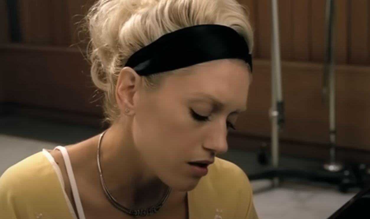 “What You Waiting For?” By Gwen Stefani