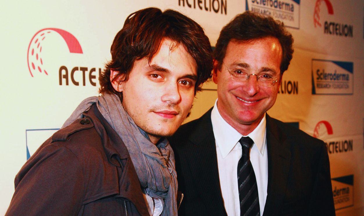 Gettyimages - 80742353, Cool Comedy - Hot Cuisine to benefit the Scleroderma Research Foundati LOS ANGELES, CA - APRIL 16: John Mayer and Bob Saget arrive at the Cool Comedy-Hot Cuisine Benefit for the Scleroderma Research Foundation at the Four Season's Beverly Wilshire Hotel on April 16, 2008 in Beverly Hills, California.
