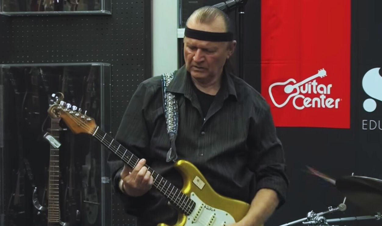 "Misirlou" (Dick Dale)