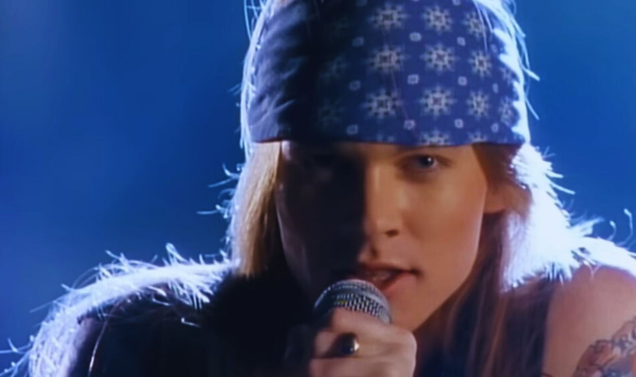 "Sweet Child O' Mine" (Guns N' Roses)