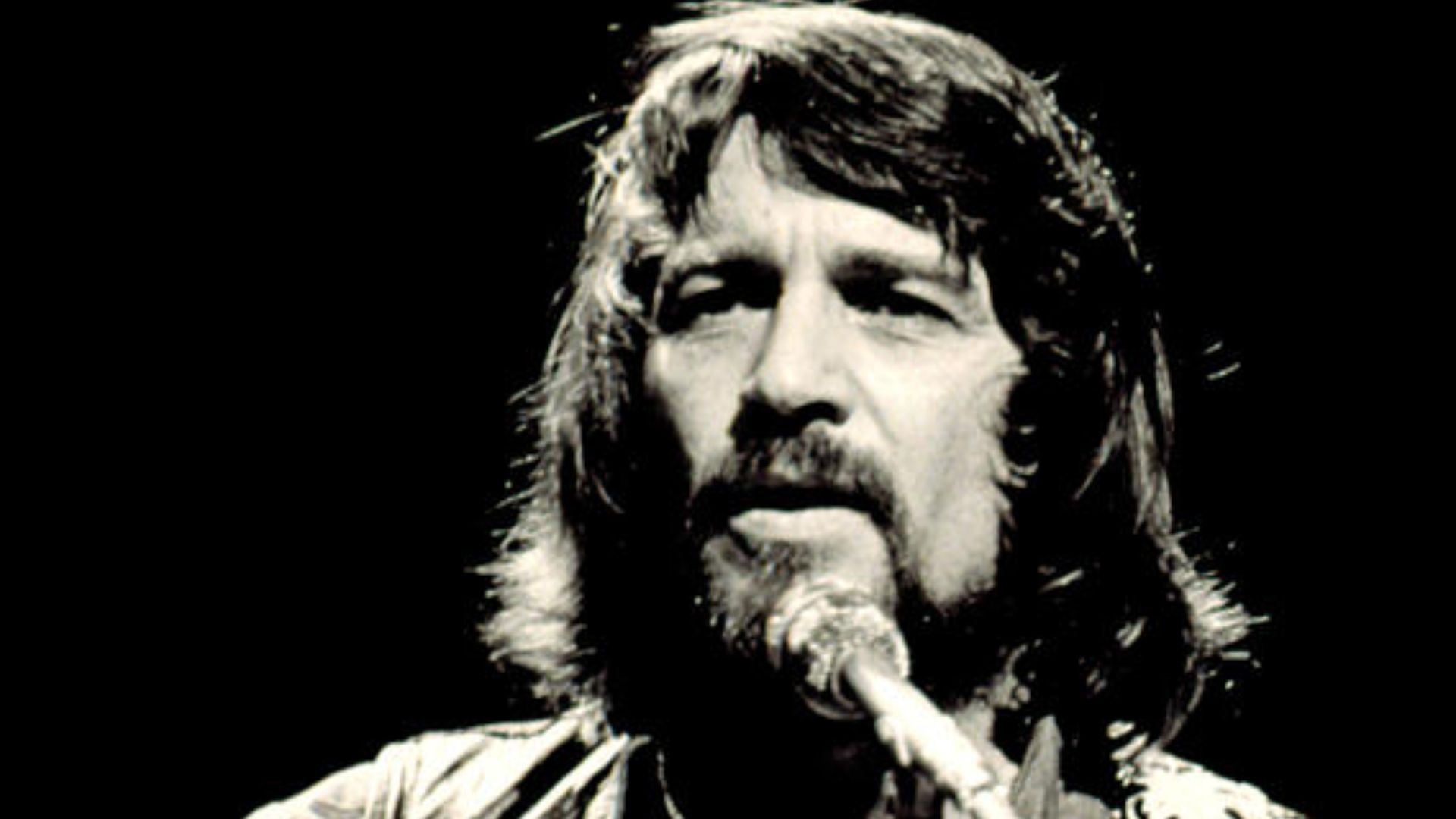 File:Waylon Jennings in 1976.jpg