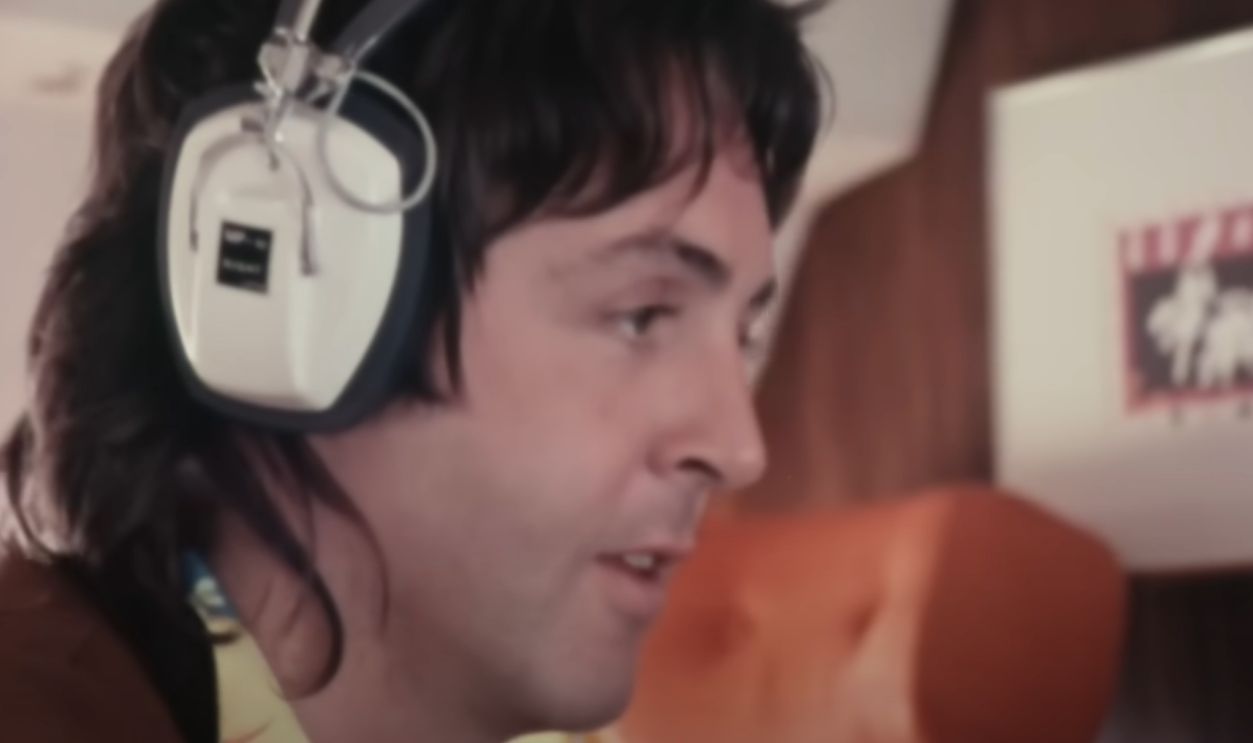 "Silly Love Songs" (Wings)