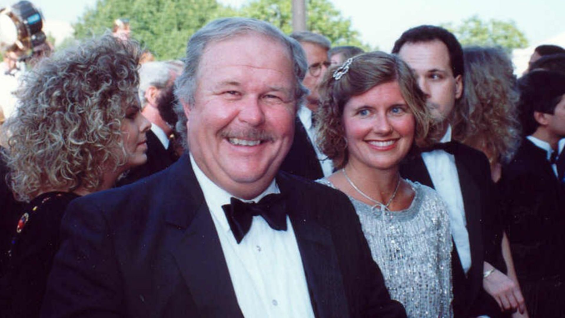 File:Ned Beatty at the 1990 Annual Emmy Awards.jpg
