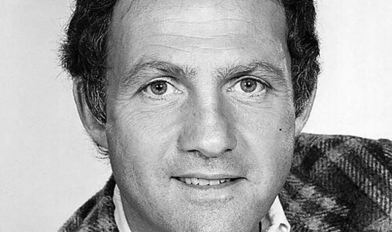 Lawrence Pressman Was A M*A*S*H Congressional Aide Before Becoming  A TV Dad