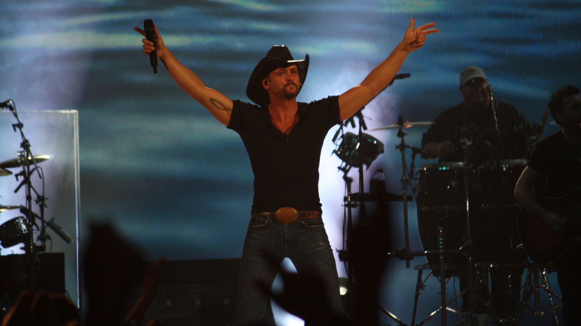 File:Tim McGraw at WEZL Charleston's Best Country.jpg