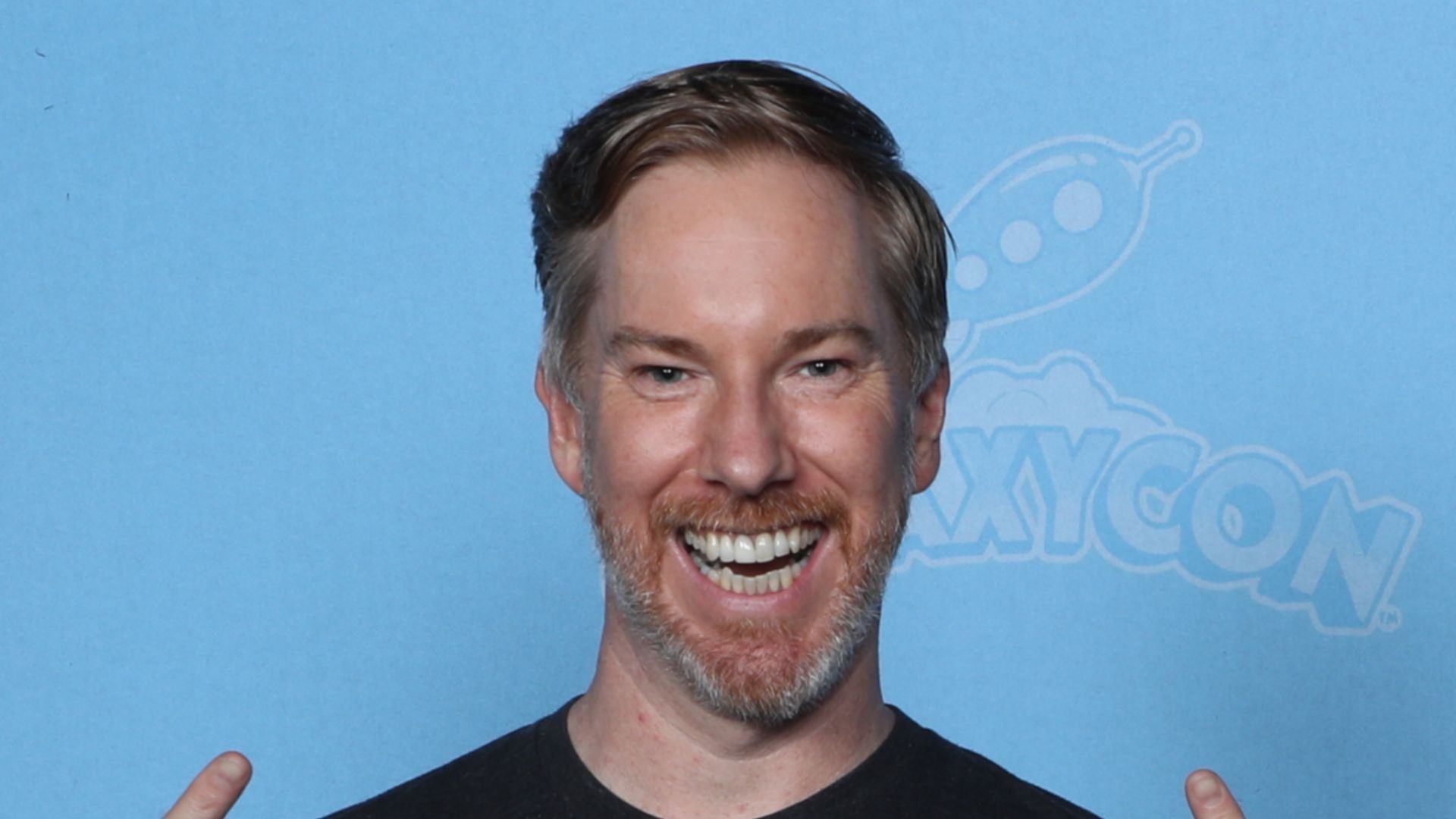 File:Chris Owen (51383329238).jpg