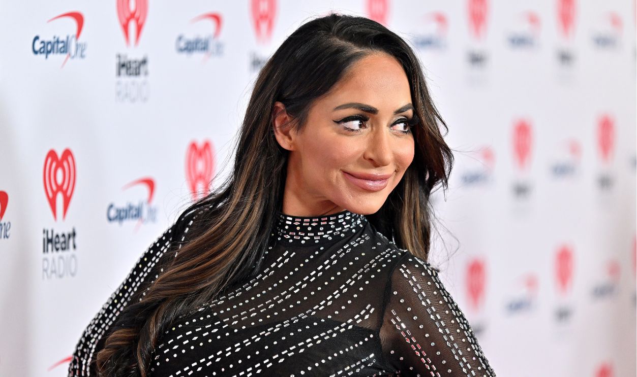  Angelina Pivarnick attends iHeartRadio z100's Jingle Ball 2023 Presented By Capital One at Madison Square Garden on December 08, 2023 in New York City.