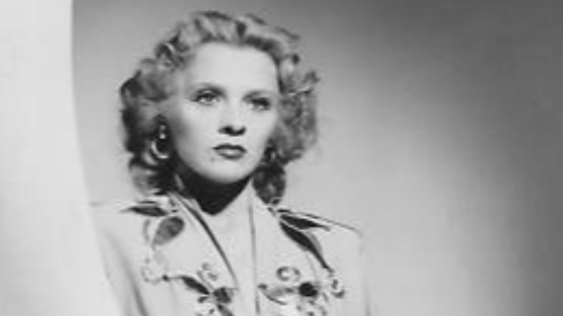 File:Ilona Massey-Invisible Agent.JPG