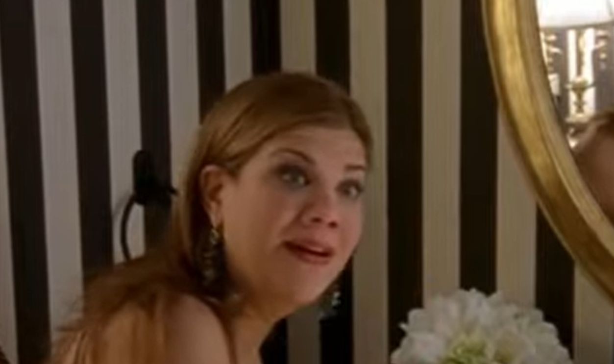Kristen Johnston Fell Out Of A Window After A Monolog