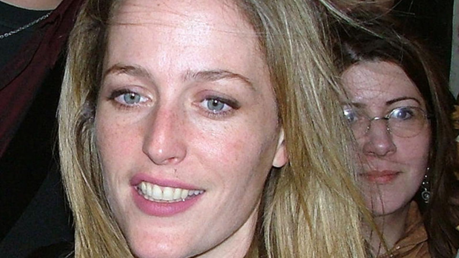 File:Gillian anderson lk.jpg