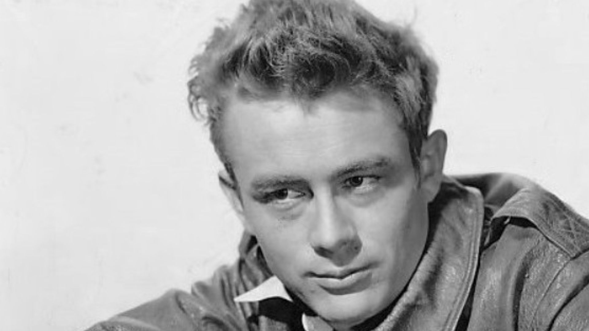 File:James Dean 1955.jpg