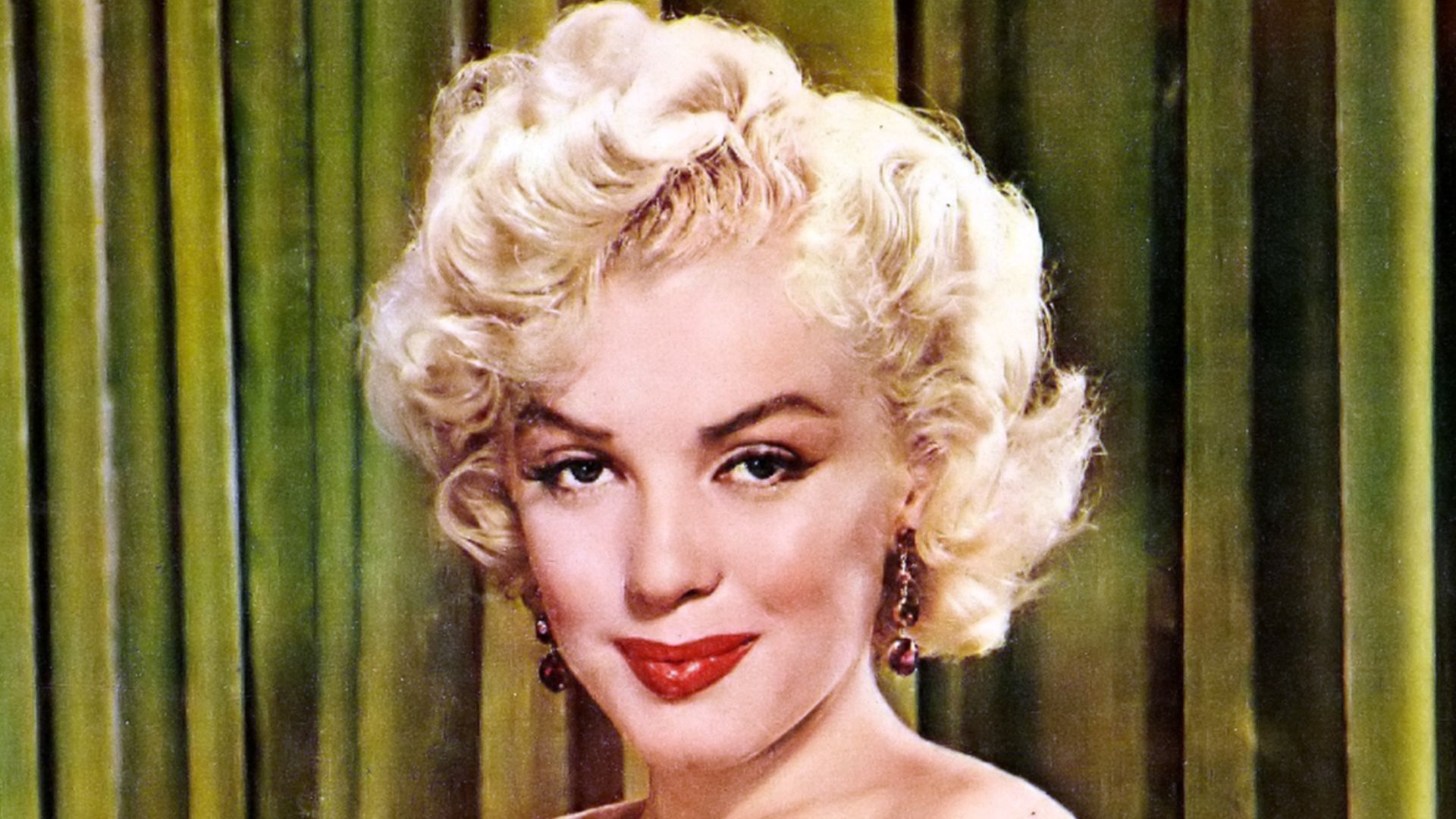 File:Marilyn Monroe in 1952.jpg
