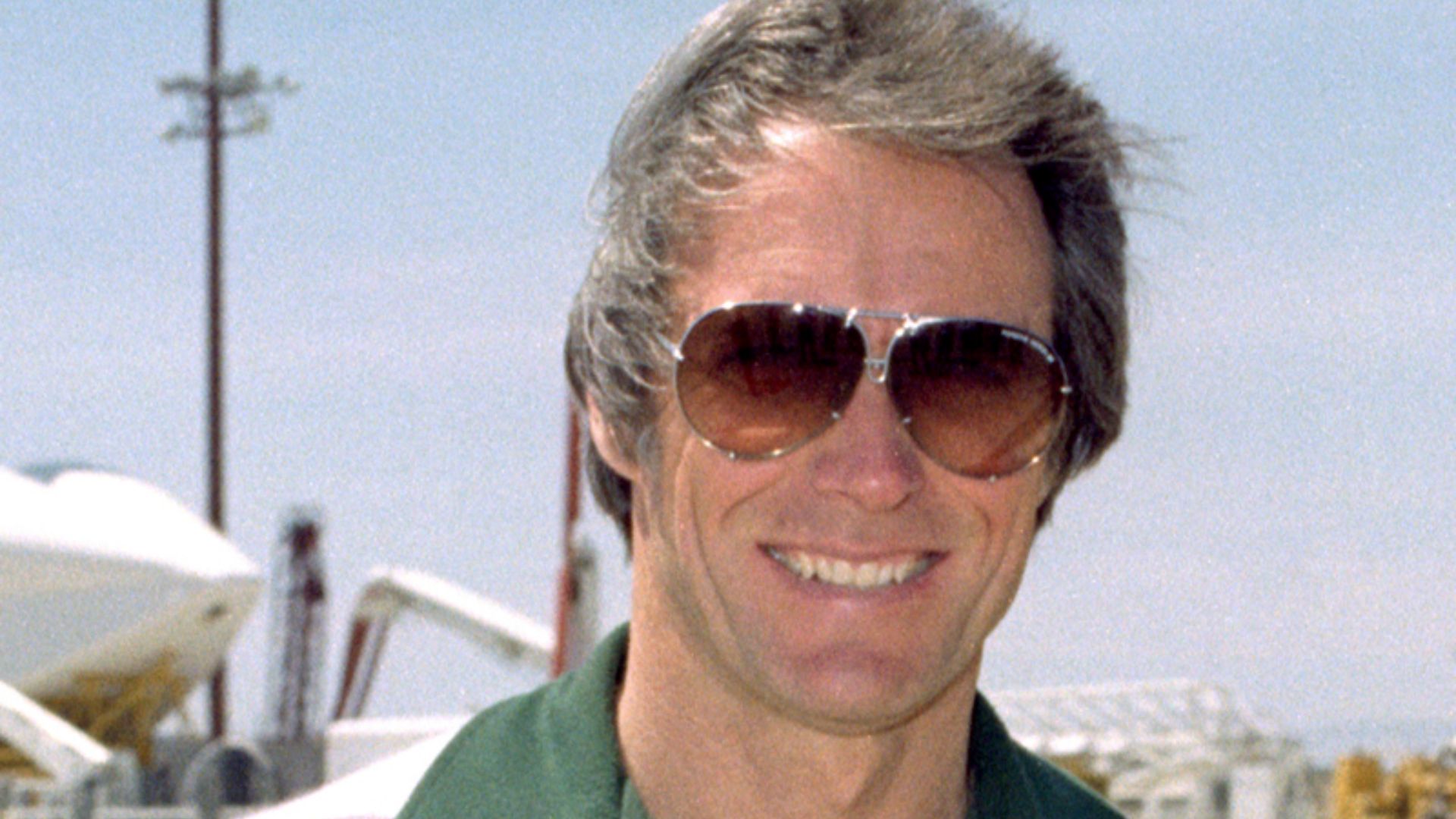 File:Clint Eastwood 1981.png