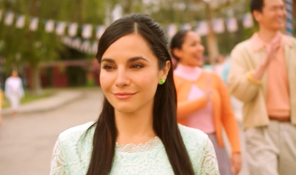 Screenshot from Into the Dark (2018–2021)