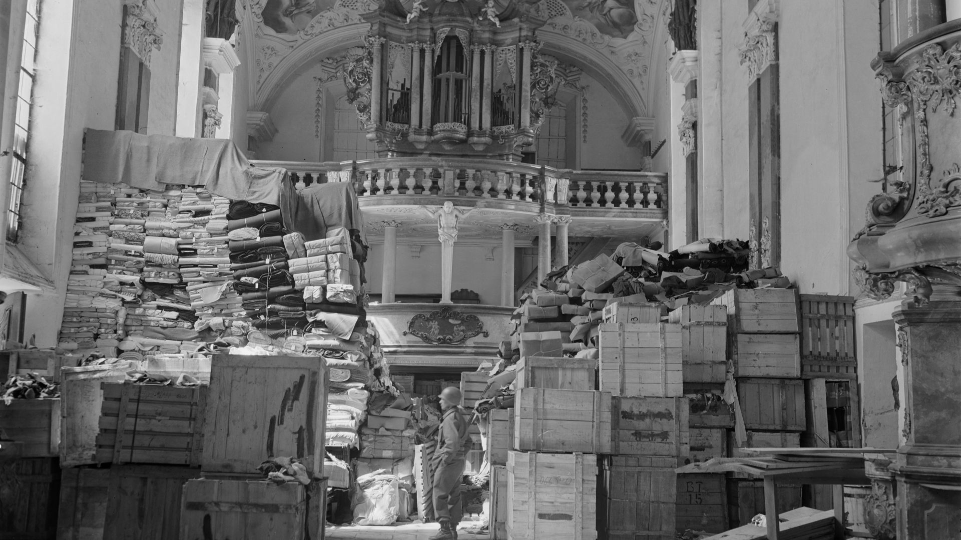 File:Looted Art - German loot stored at Schlosskirche Ellingen - Ellingen (Bavaria - Germany).jpg