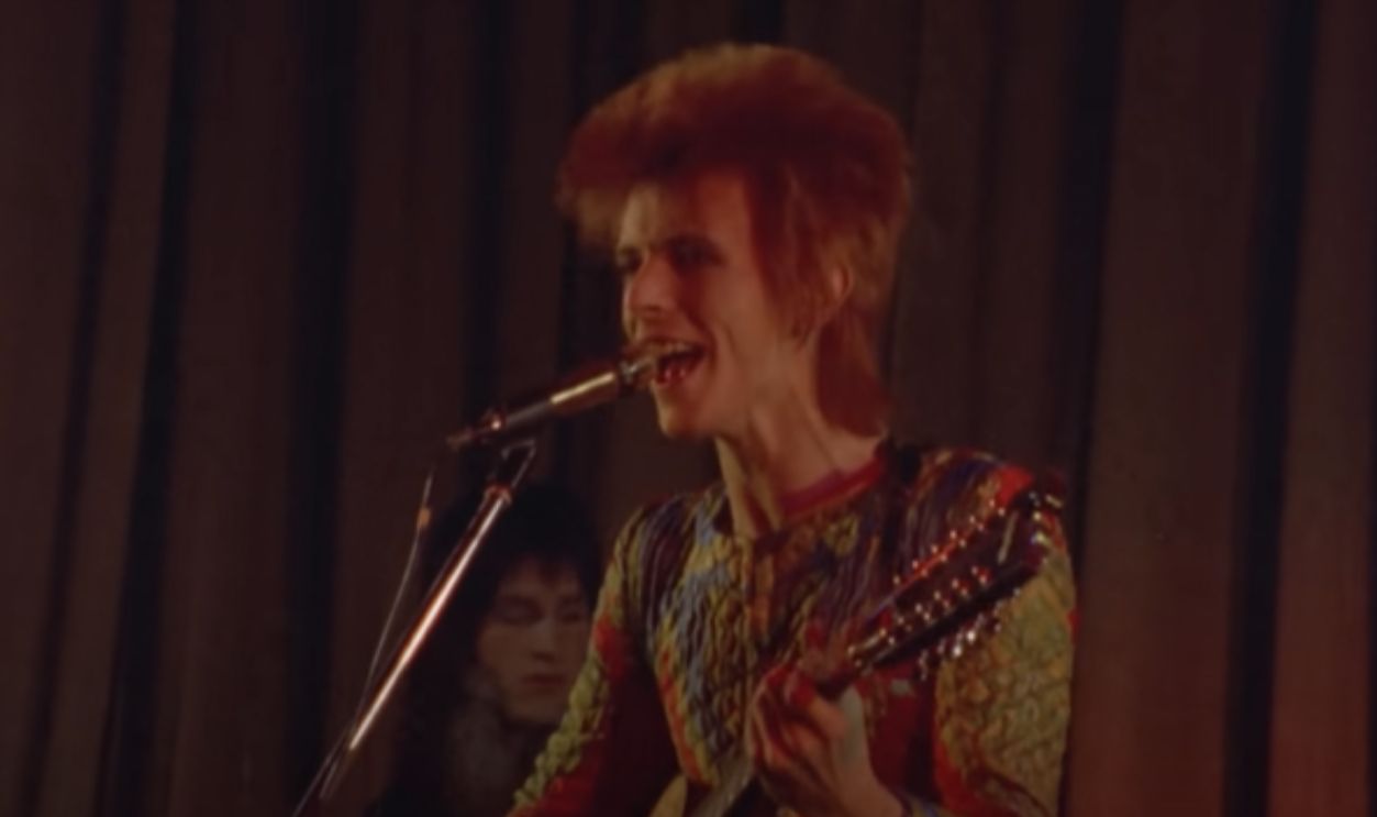 Enter Ziggy Stardust