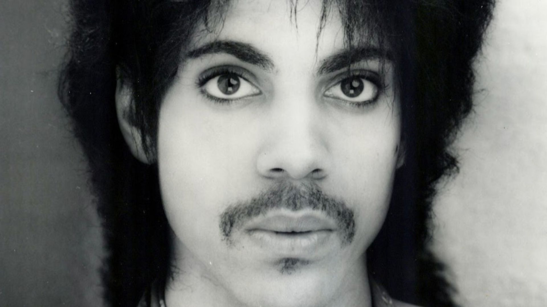 File:Prince 1980.jpg