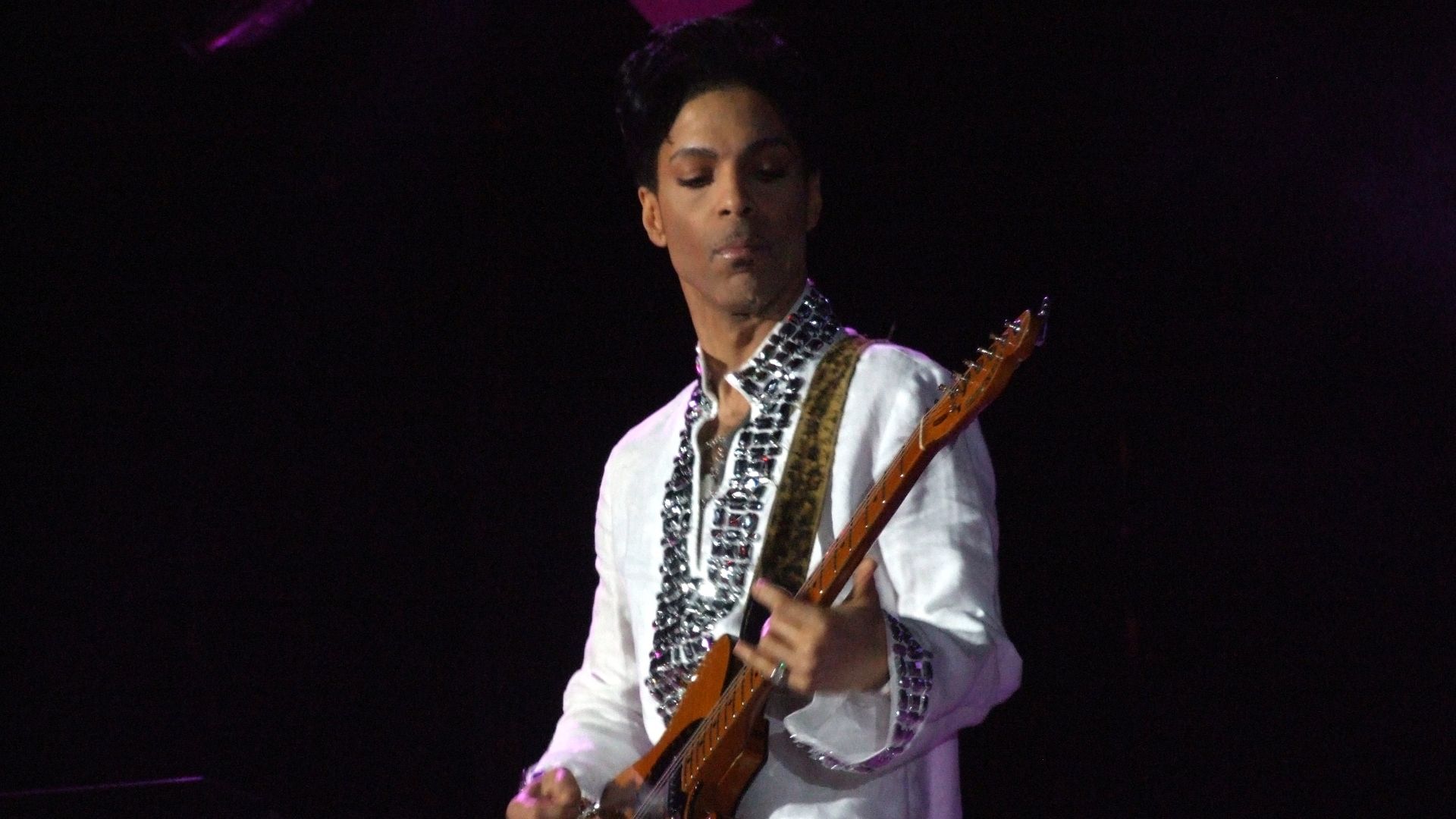 File:Prince at Coachella.jpg