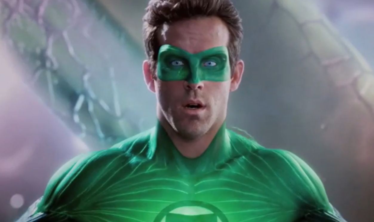 Screenshot from the movie - Green Lantern (2011)