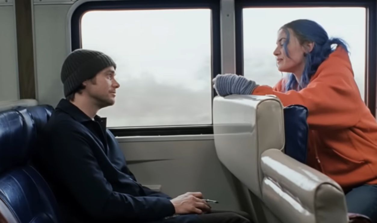 Screenshot from Eternal Sunshine of the Spotless Mind (2004)