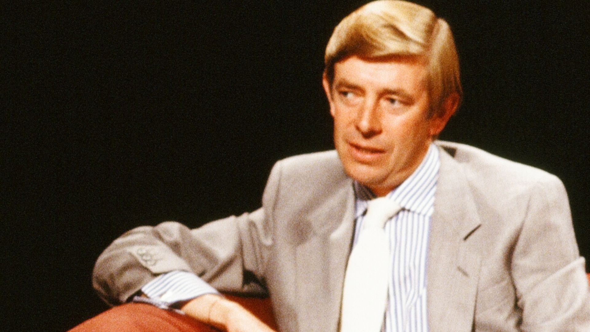 File:Marie Jahoda and Nicholas van Hoogstraten appearing on 'After Dark' with host Henry Kelly.jpg