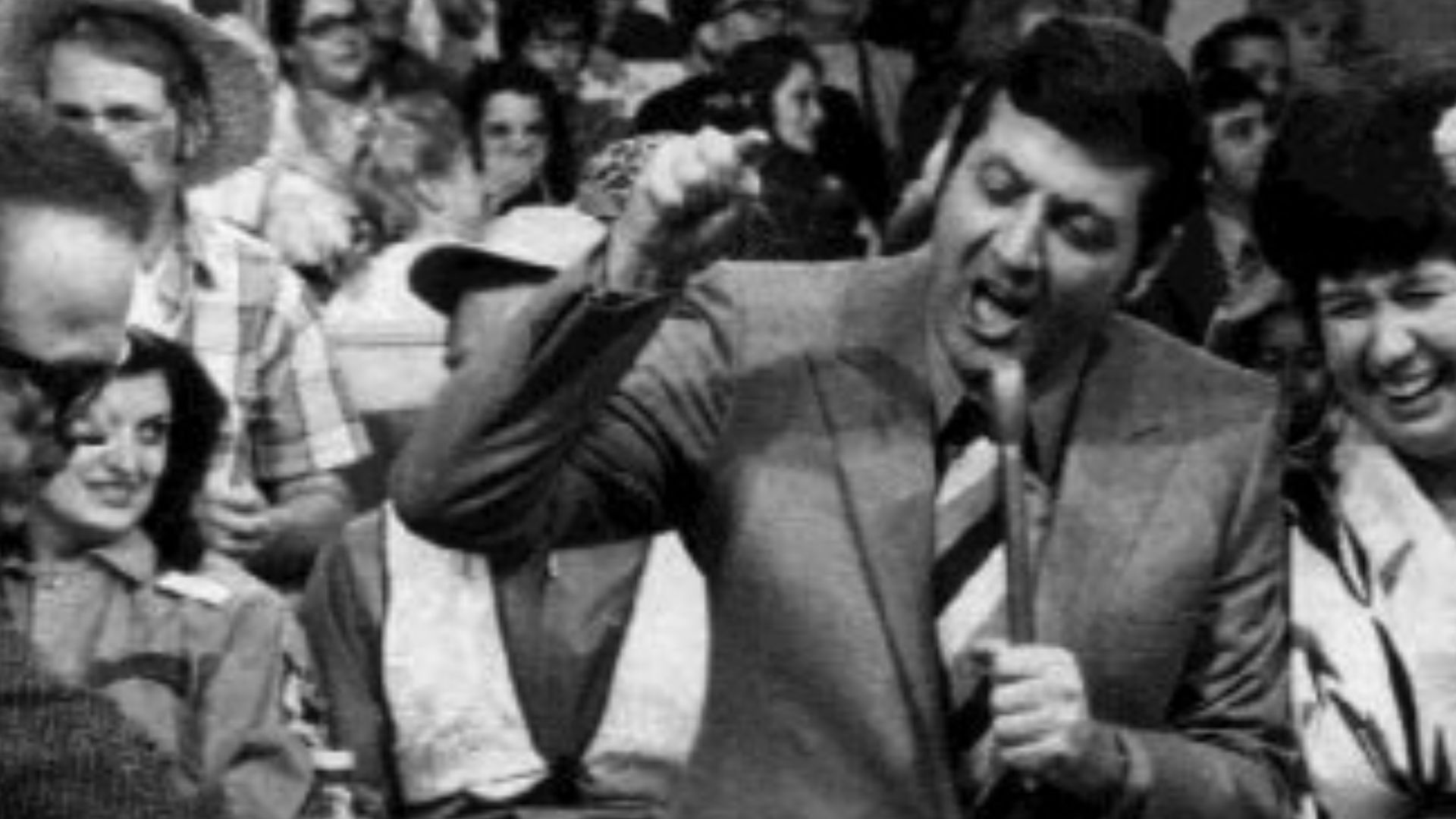 File:Lets make a deal weekly primetime.JPG