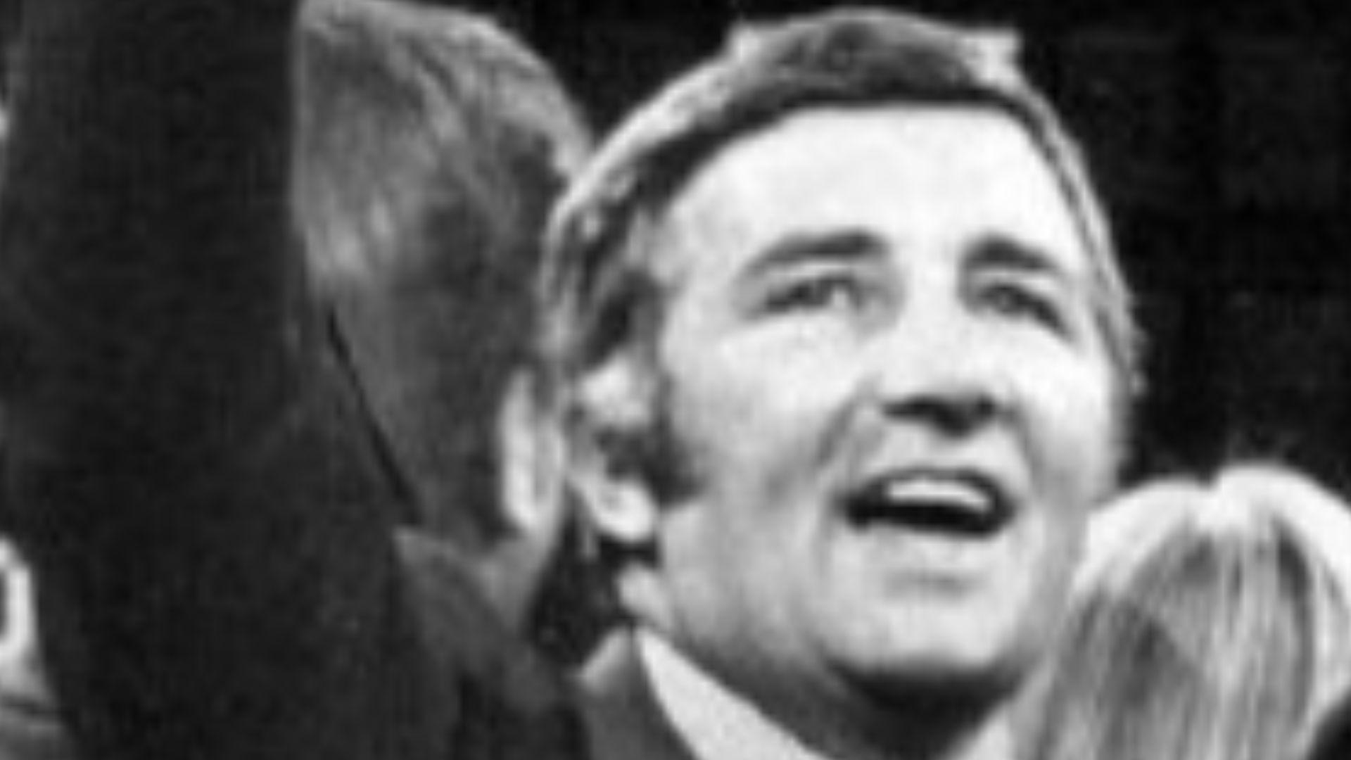 File:Richard Dawson hosting Family Feud 1976.JPG
