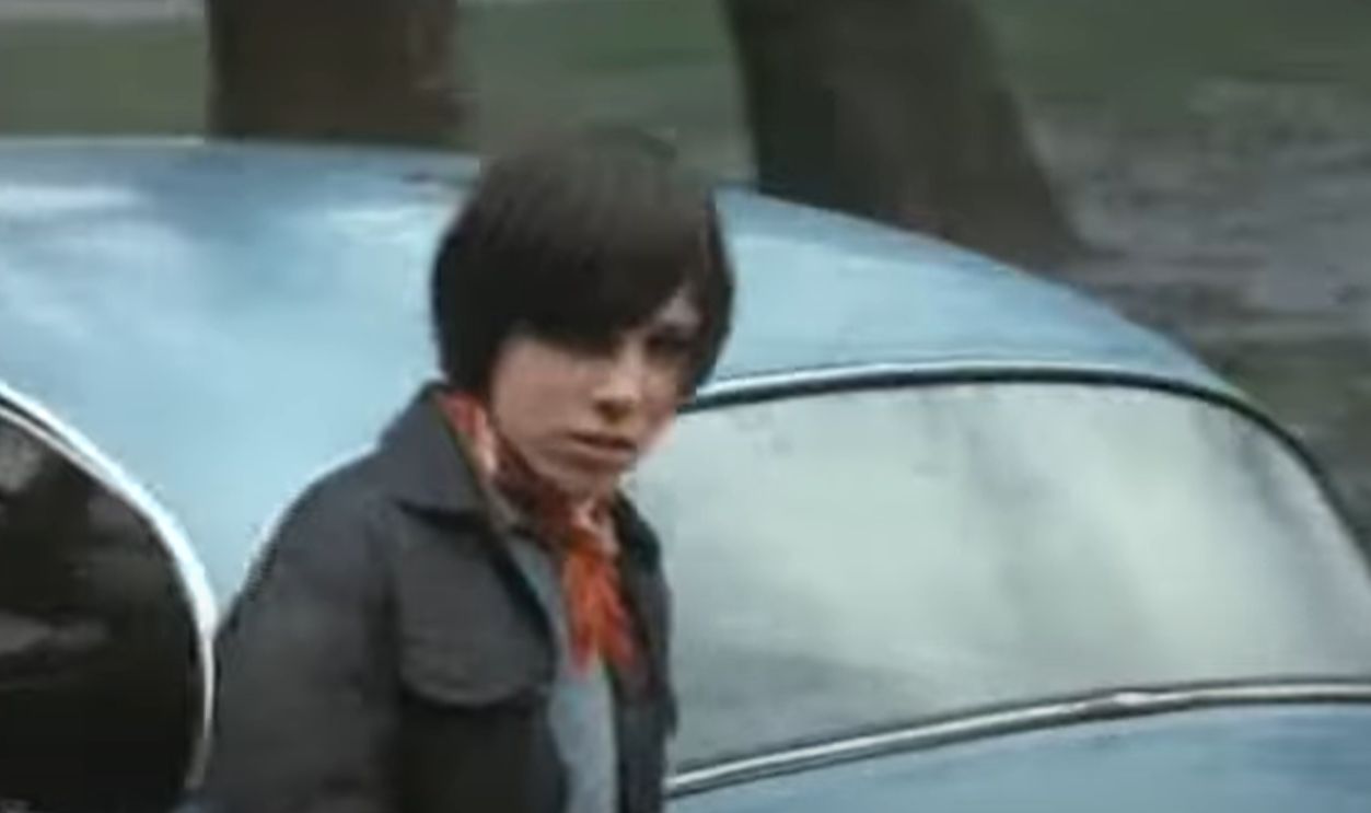 Screenshot from Sunday, Bloody Sunday (1971)