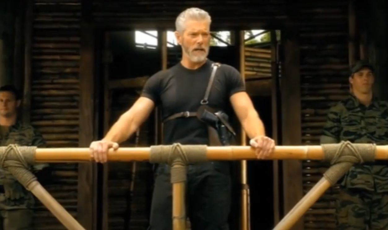 Screenshot from Terra Nova (2011) 