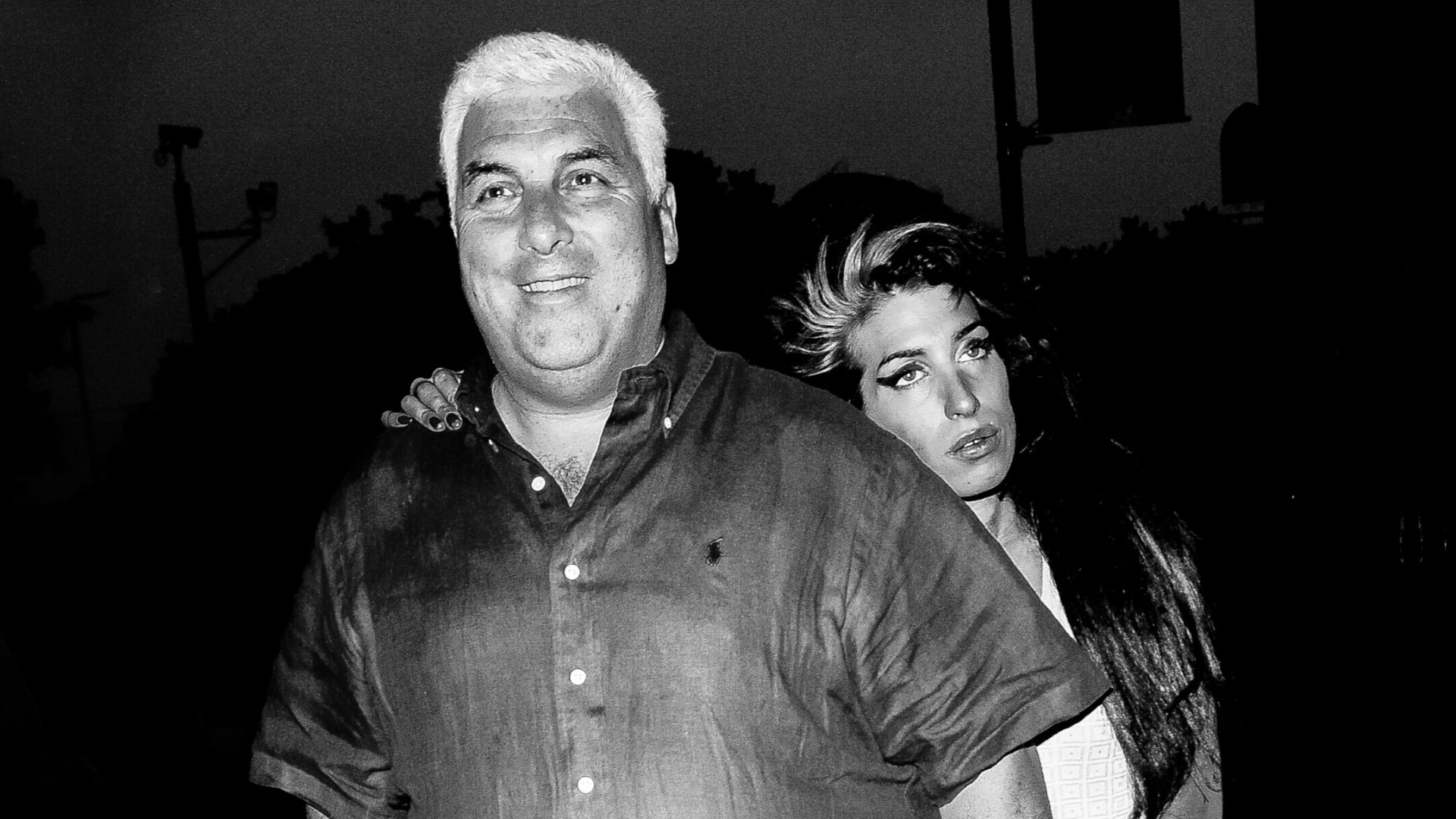 File:Amy Winehouse with her Dad (26539496874).jpg