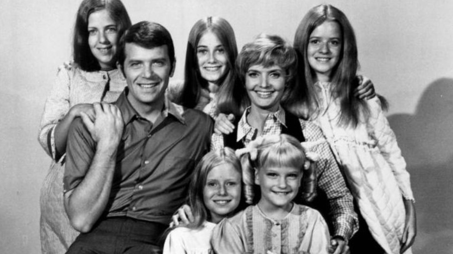 File:The Brady Bunch