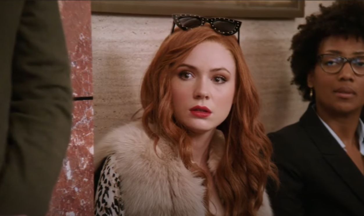 Screenshot from Selfie (2014)