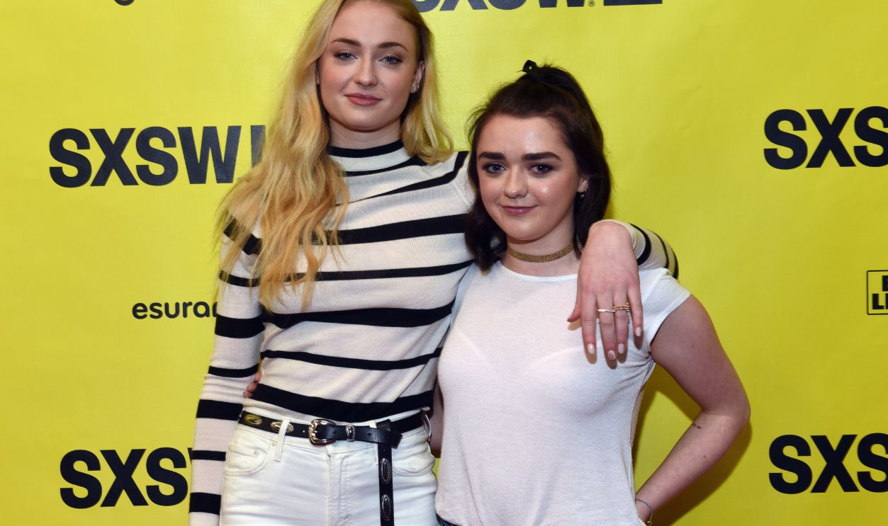 Maisie Williams & Sophie Turner