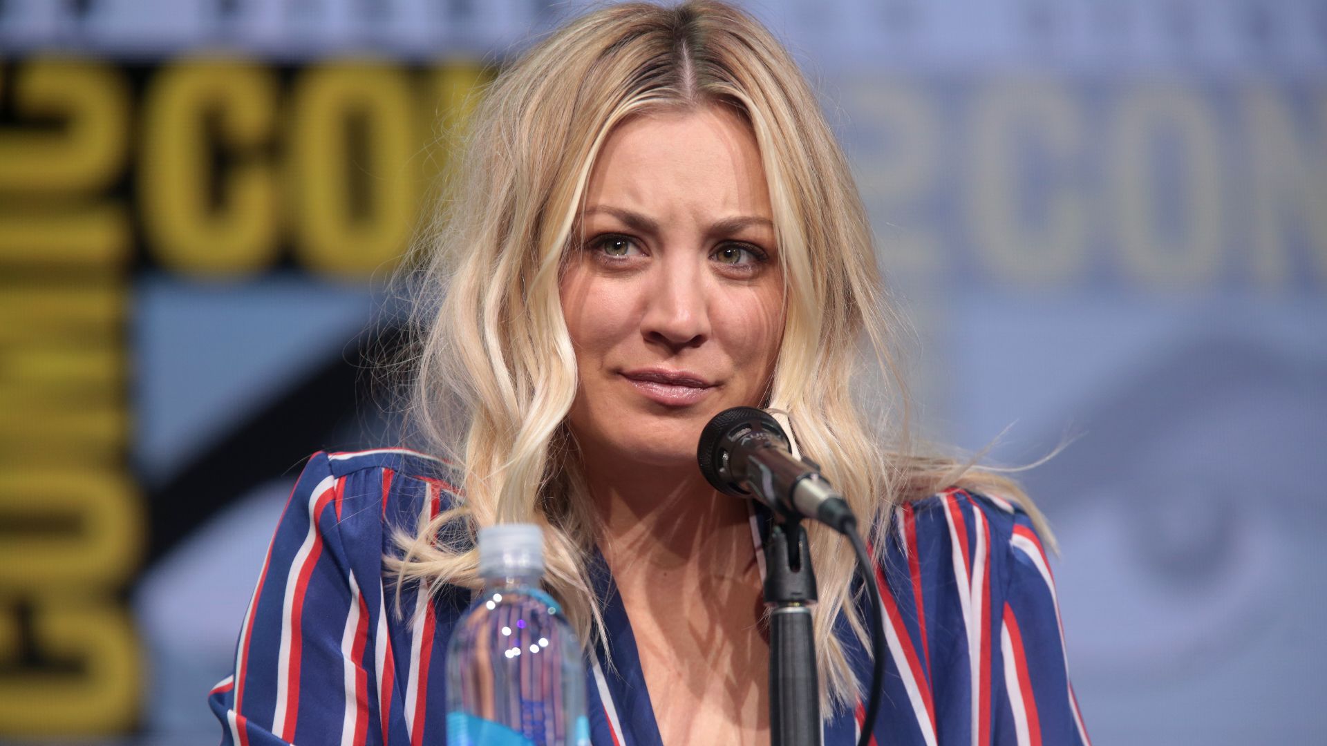 File:Kaley Cuoco (35303585254).jpg