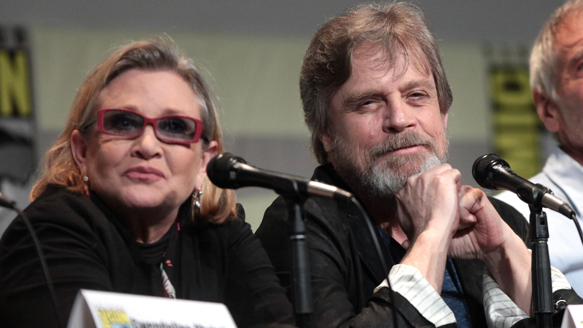 File:SDCC 2015 - Carrie Fisher, Mark Hamill & Harrison Ford (19060574883).jpg