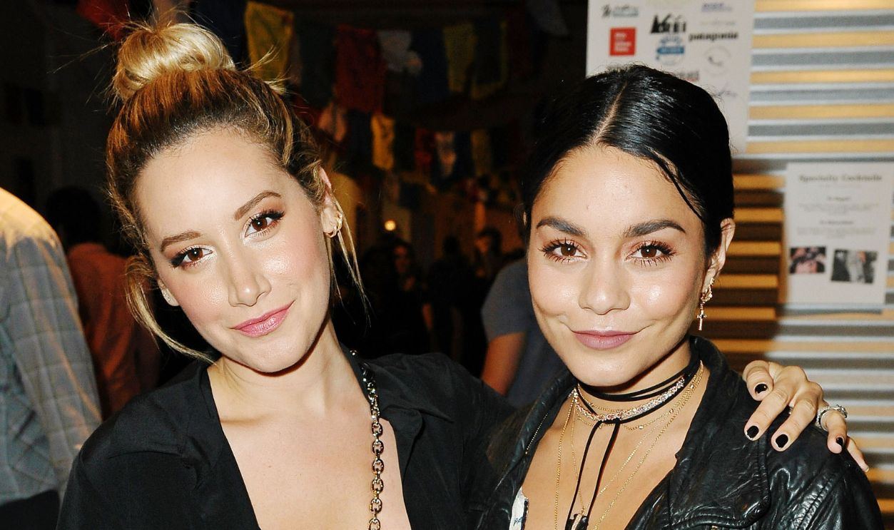 Ashley Tisdale & Vanessa Hudgens