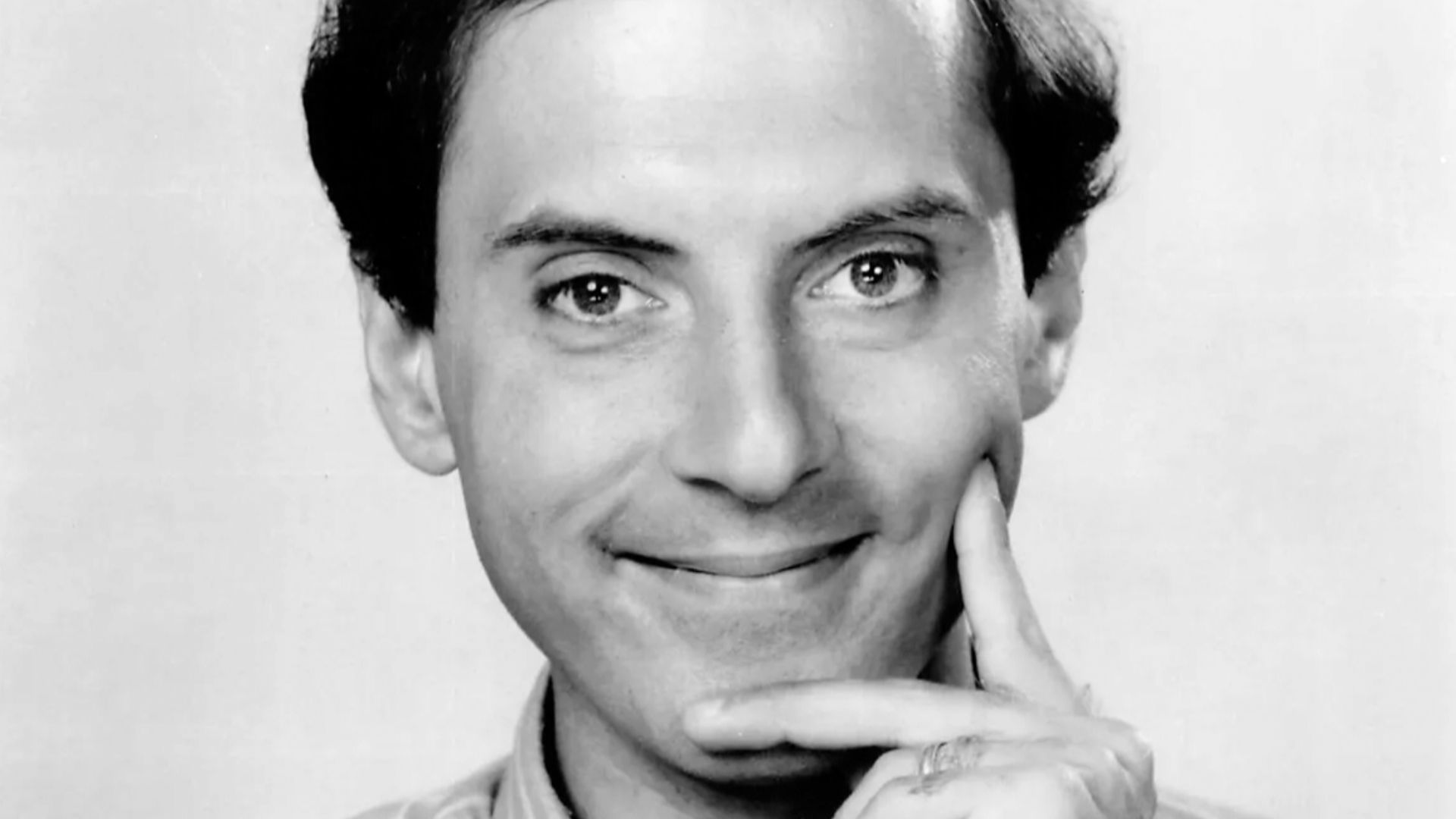 File:Dan Castellaneta 1988 Press Photo.jpg