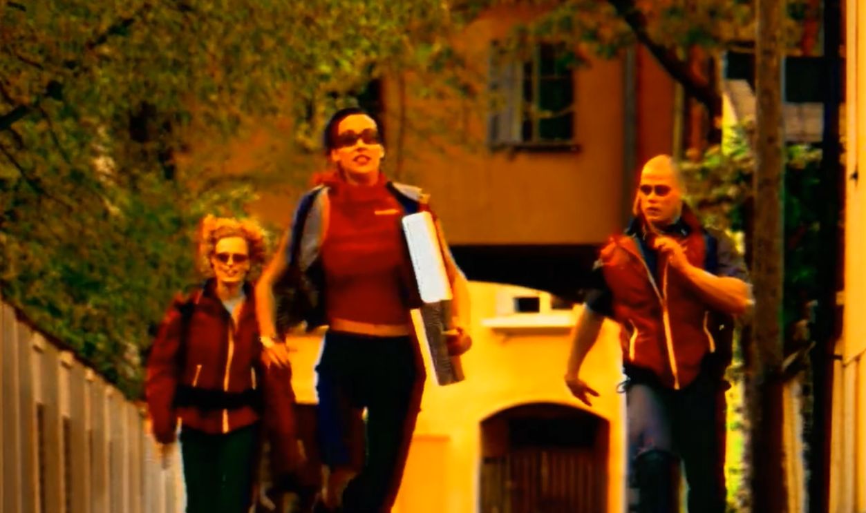 “Sandstorm” By Darude