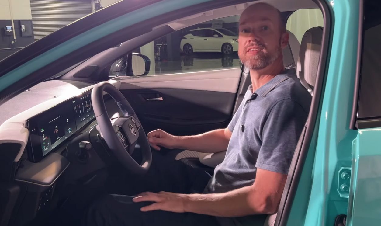 Can The Leaf Win Over The EV Faithful Again