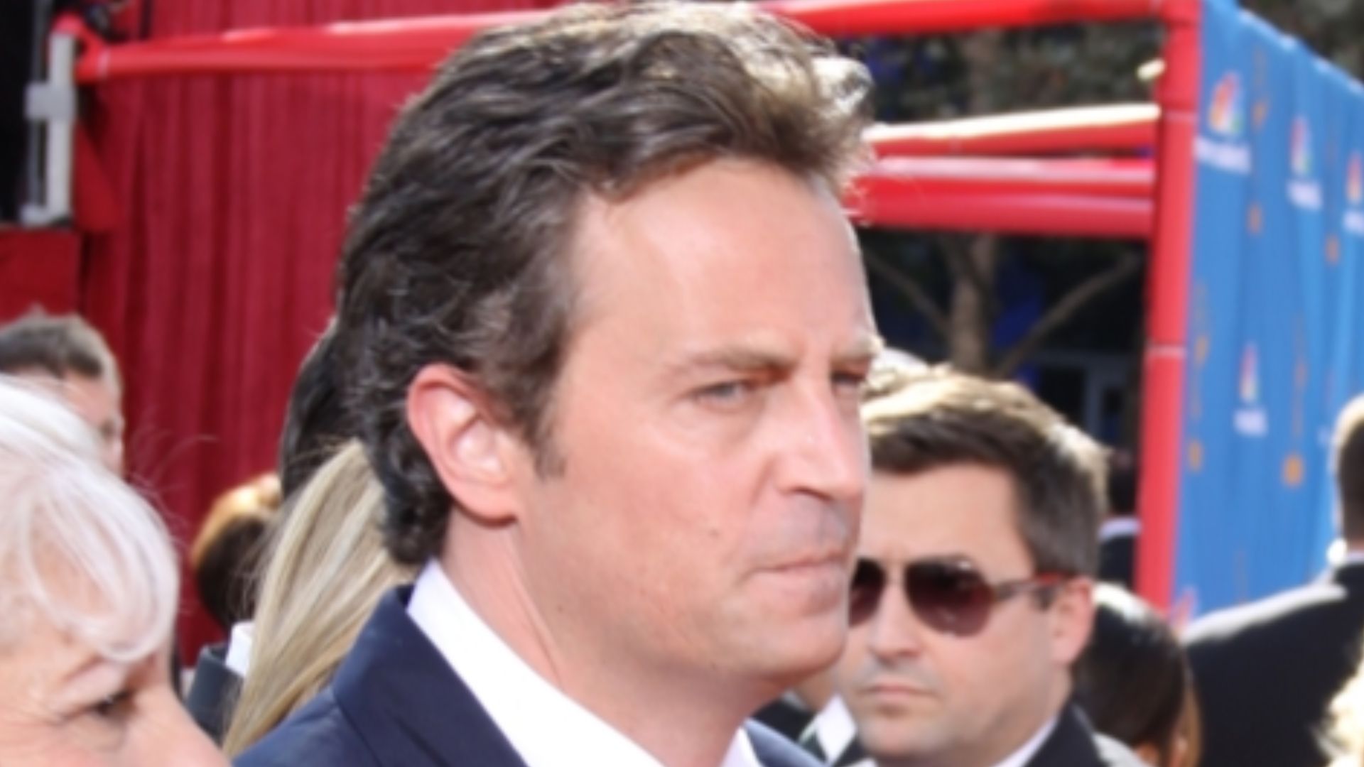 File:Matthew Perry 2010 Emmy.jpg