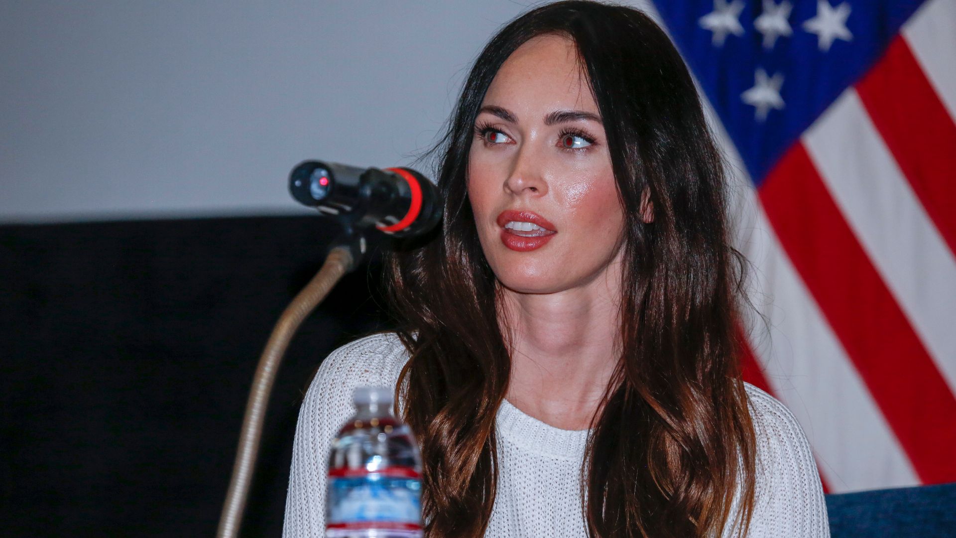 File:Megan Fox South Korea.jpg
