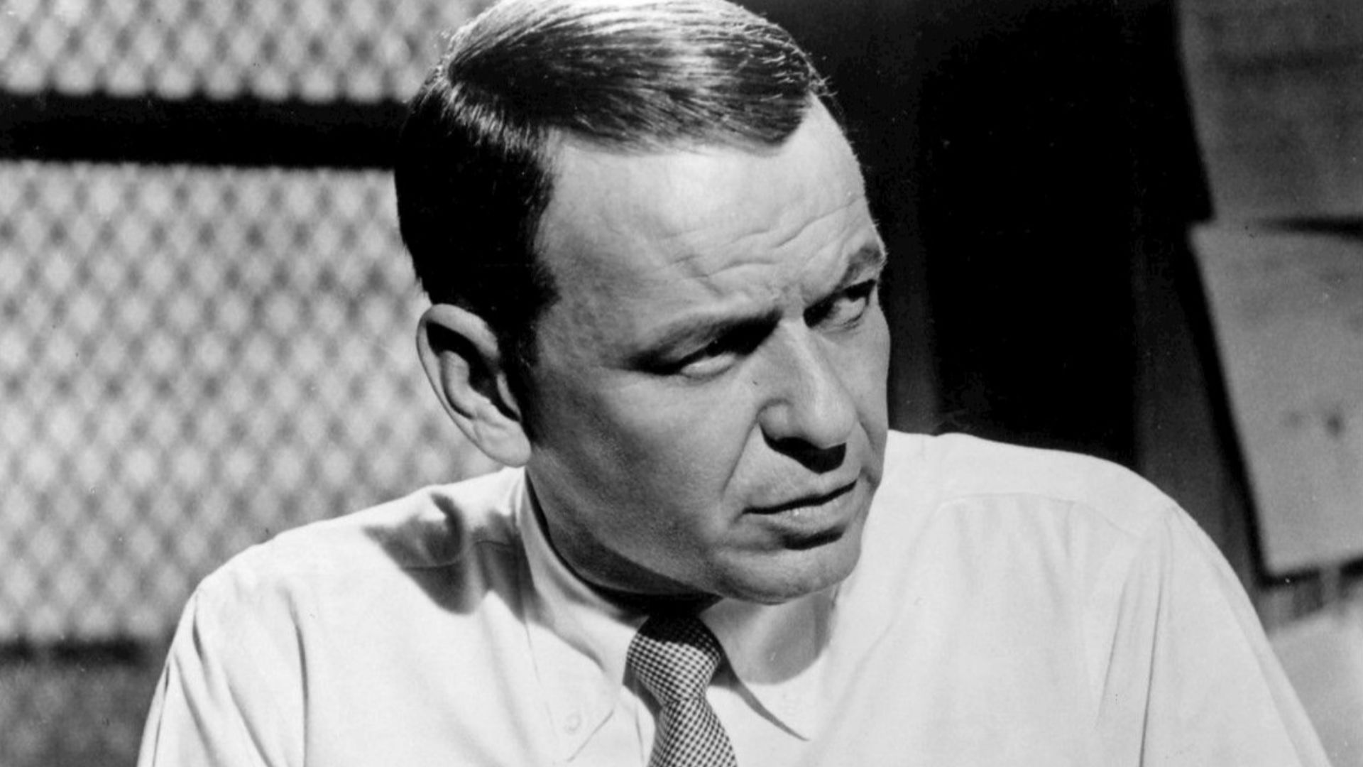 File:Frank Sinatra the Detective.jpg