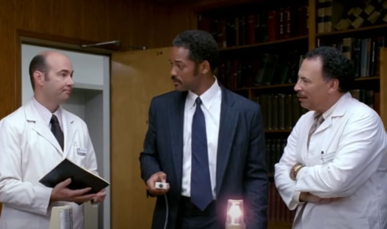 Screenshot from The Pursuit of Happyness (2006)