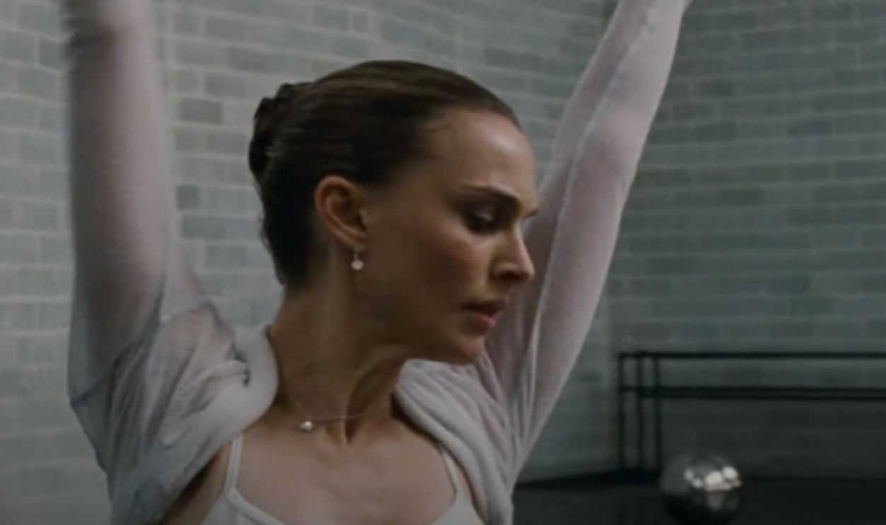 Screenshot from Black Swan (2010)