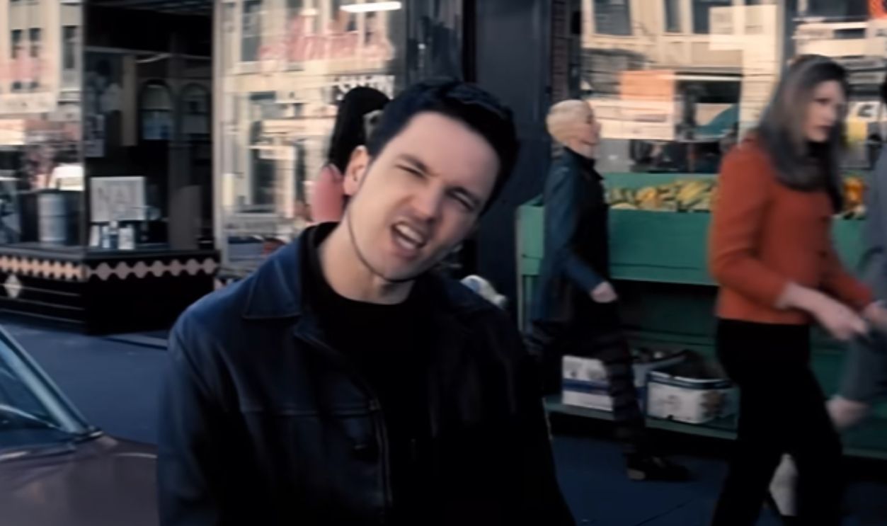 “Semi-Charmed Life” (Third Eye Blind)