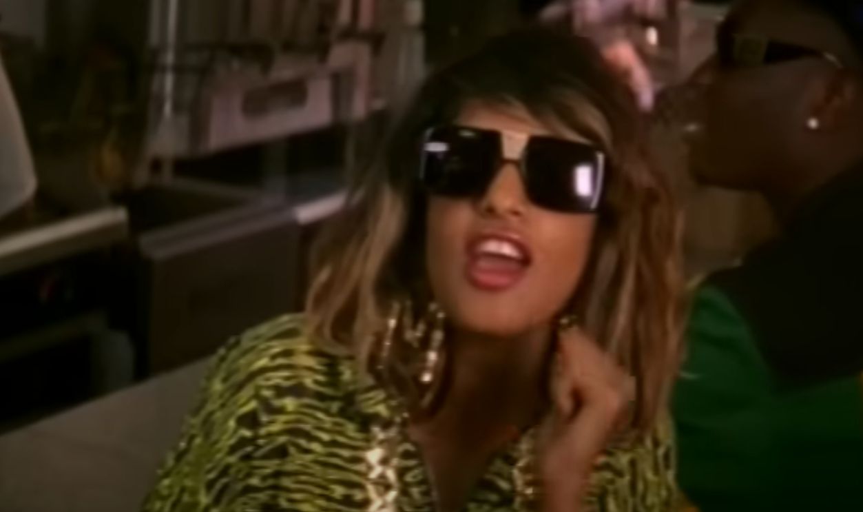 “Paper Planes” (M.I.A.)