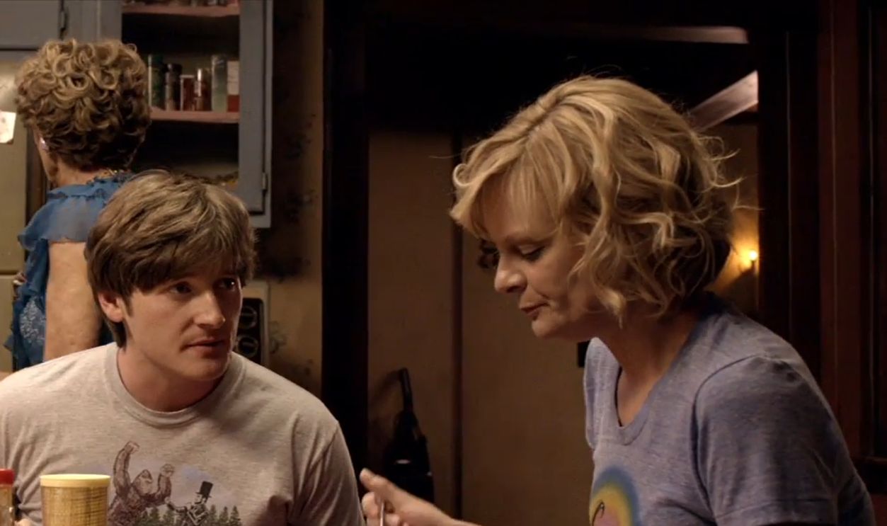 Screenshot from Raising Hope (2010-2014)