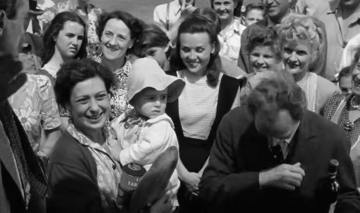 It's a Wonderful Life (1946) (Cont.)