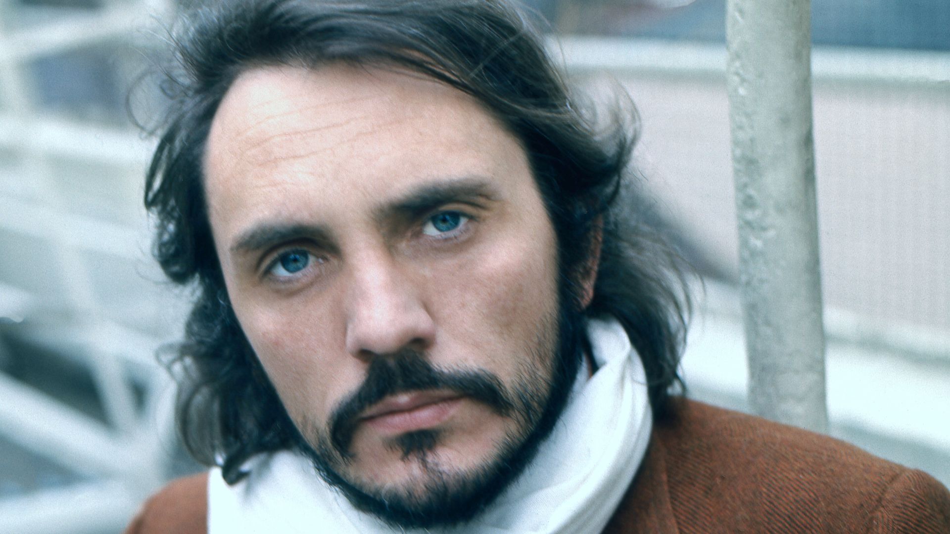 File:Terence Stamp (colour).jpg